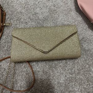 Gold clutch 1